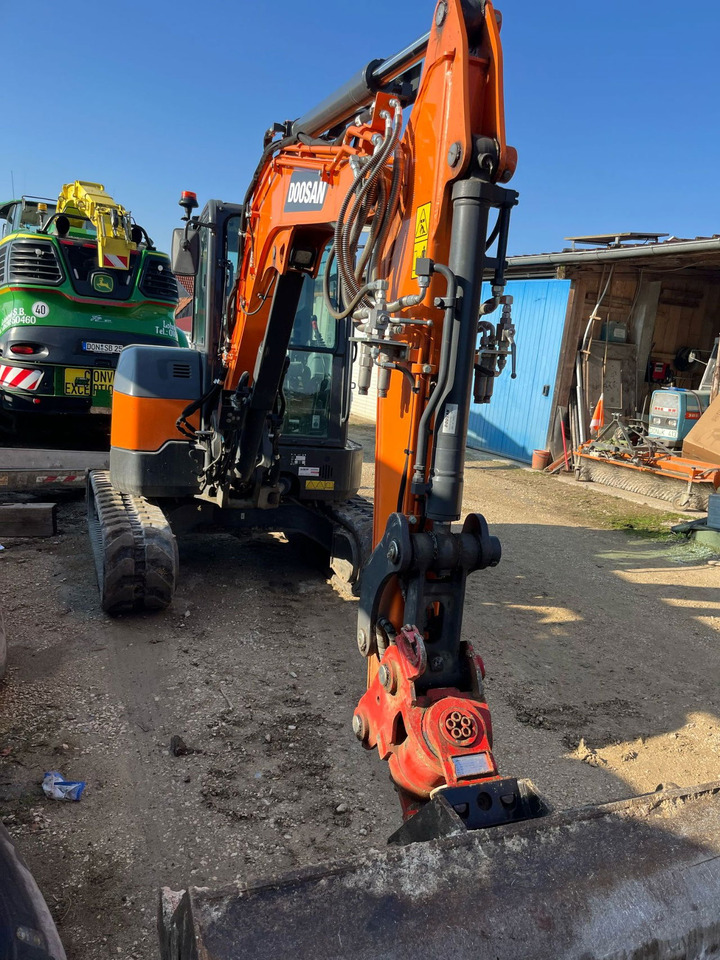 Doosan DX50Z-7 - Powertilt - 2022 Year - 320 Working Hours - Mini pelle: photos 2 Doosan DX50Z-7 - Powertilt - 2022 Year - 320 Working Hours - Mini pelle: photos 2