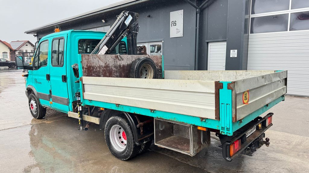 Iveco Daily 65 C15 stake body - Hiab 045-3 - 7.5M - Utilitaire plateau: photos 5 Iveco Daily 65 C15 stake body - Hiab 045-3 - 7.5M - Utilitaire plateau: photos 5