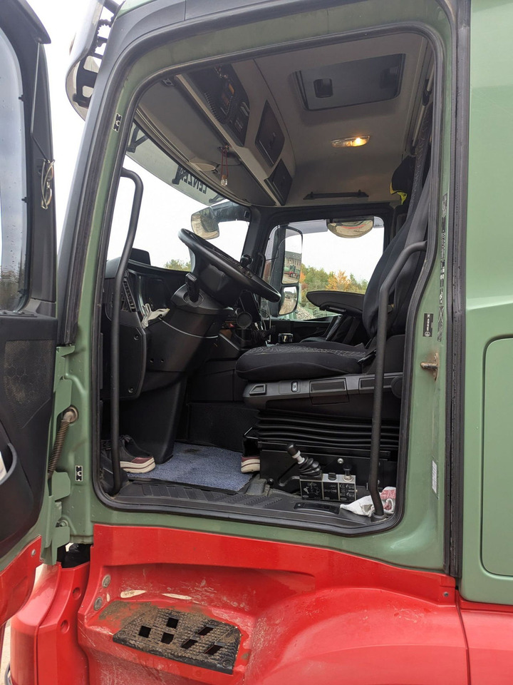 Camion benne Mercedes-Benz Actros 2651 6X4 meiller bordmatic tipper: photos 13 Camion benne Mercedes-Benz Actros 2651 6X4 meiller bordmatic tipper: photos 13