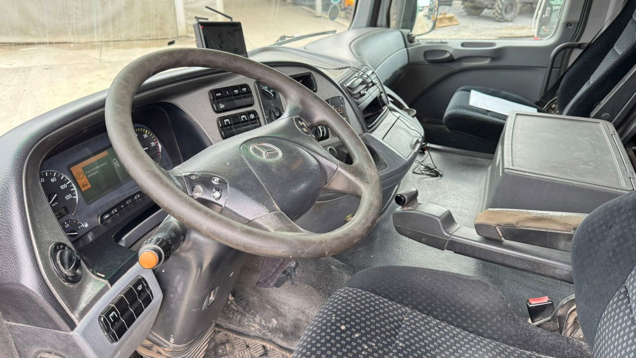 Crédit-bail de Mercedes-Benz Actros 2655 6x4 meiller bordmatic tipper - retarder - V8 Mercedes-Benz Actros 2655 6x4 meiller bordmatic tipper - retarder - V8: photos 21 Crédit-bail de Mercedes-Benz Actros 2655 6x4 meiller bordmatic tipper - retarder - V8 Mercedes-Benz Actros 2655 6x4 meiller bordmatic tipper - retarder - V8: photos 21