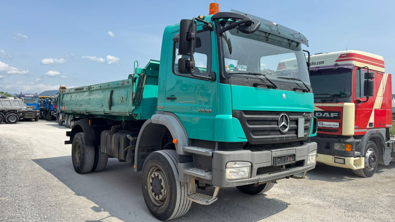 Mercedes-Benz Axor 1829 K 4x4 meiller tipper - Spring - Camion benne: photos 3 Mercedes-Benz Axor 1829 K 4x4 meiller tipper - Spring - Camion benne: photos 3