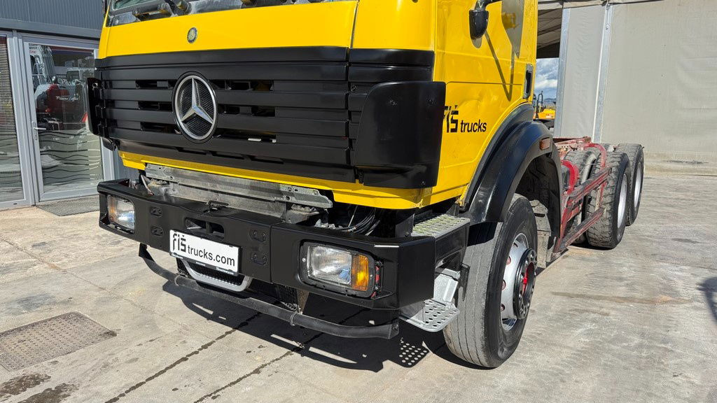 Mercedes-Benz SK 2627 6x4 chassis - V6 - full spring - Châssis cabine: photos 2 Mercedes-Benz SK 2627 6x4 chassis - V6 - full spring - Châssis cabine: photos 2