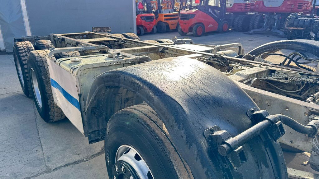 Mercedes-Benz SK 3234 8x4 chassis - Châssis cabine: photos 4 Mercedes-Benz SK 3234 8x4 chassis - Châssis cabine: photos 4