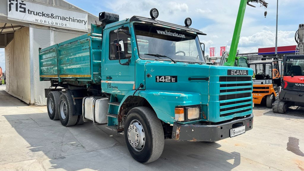 Scania R142-V8 H 6x4 3 sided tipper - full spring - Camion benne: photos 3 Scania R142-V8 H 6x4 3 sided tipper - full spring - Camion benne: photos 3