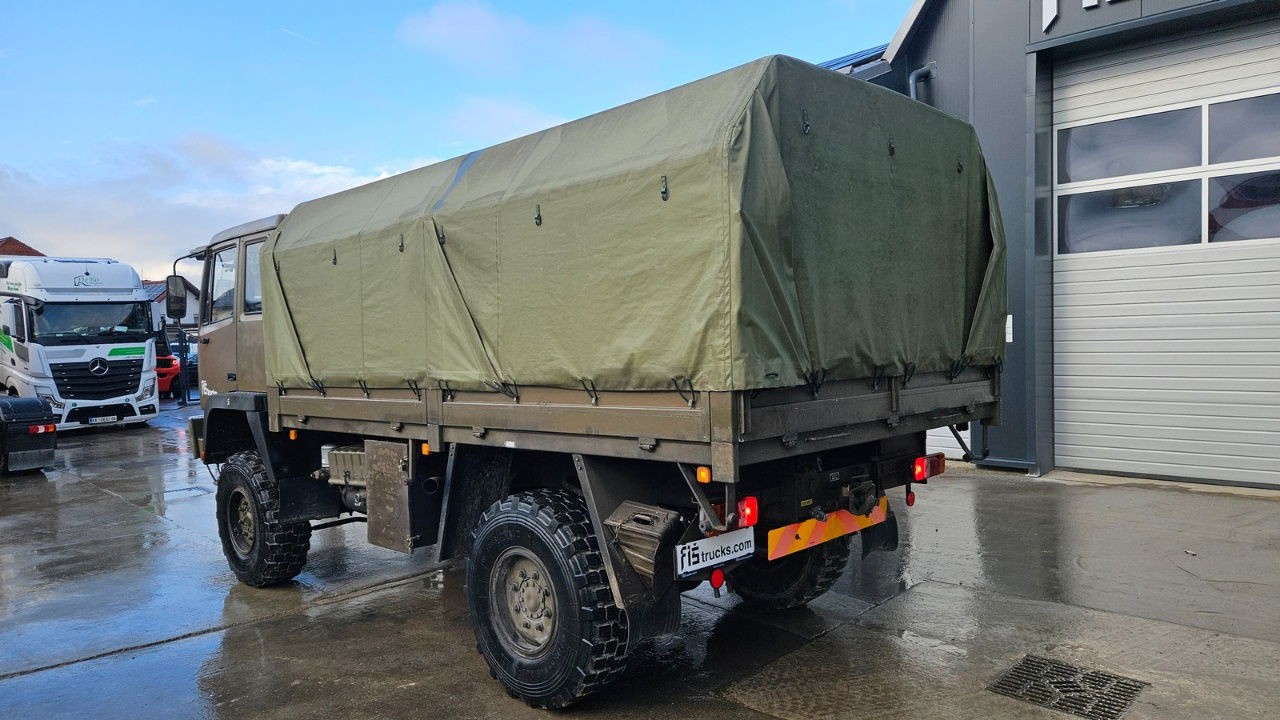 Steyr 12M18 4X4 stake body - truck - Camion à rideaux coulissants: photos 5 Steyr 12M18 4X4 stake body - truck - Camion à rideaux coulissants: photos 5