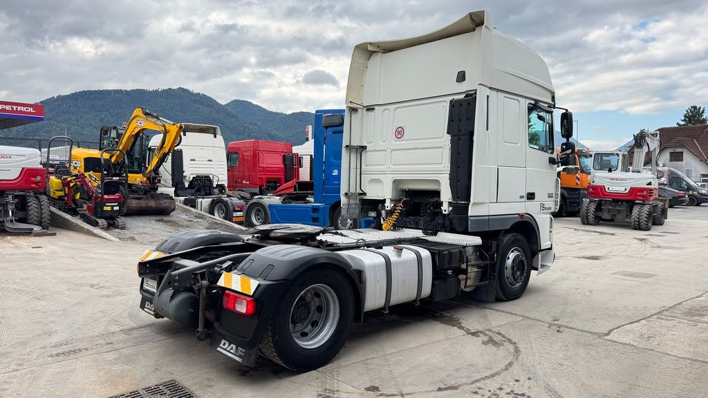 DAF XF 460 FT 4x2 tractor unit - retarder - Tracteur routier: photos 5 DAF XF 460 FT 4x2 tractor unit - retarder - Tracteur routier: photos 5