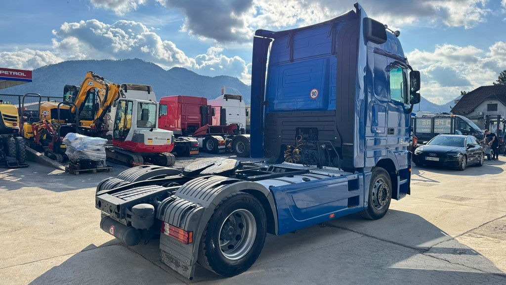 Mercedes-Benz Actros 1844 4x2 tractor unit - retarder - Tracteur routier: photos 5 Mercedes-Benz Actros 1844 4x2 tractor unit - retarder - Tracteur routier: photos 5