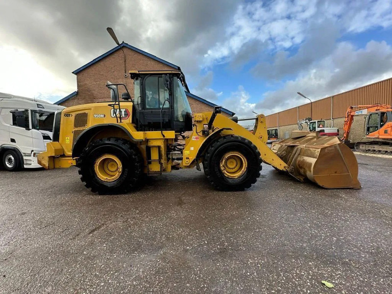 Caterpillar 950M Next Generation - Chargeuse sur pneus: photos 2 Caterpillar 950M Next Generation - Chargeuse sur pneus: photos 2