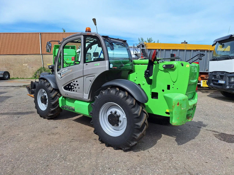 Manitou MT 1335 EASY - Chariot télescopique: photos 3 Manitou MT 1335 EASY - Chariot télescopique: photos 3