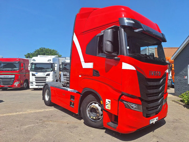 Iveco Stralis 510 Stralis 510 - Tracteur routier: photos 3 Iveco Stralis 510 Stralis 510 - Tracteur routier: photos 3
