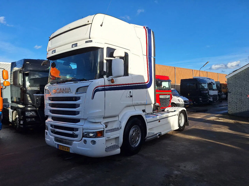 Scania R520 R520 V8 - Tracteur routier: photos 1 Scania R520 R520 V8 - Tracteur routier: photos 1