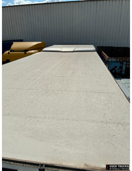 Renault Trucks D Wide - Camion: photos 2 Renault Trucks D Wide - Camion: photos 2