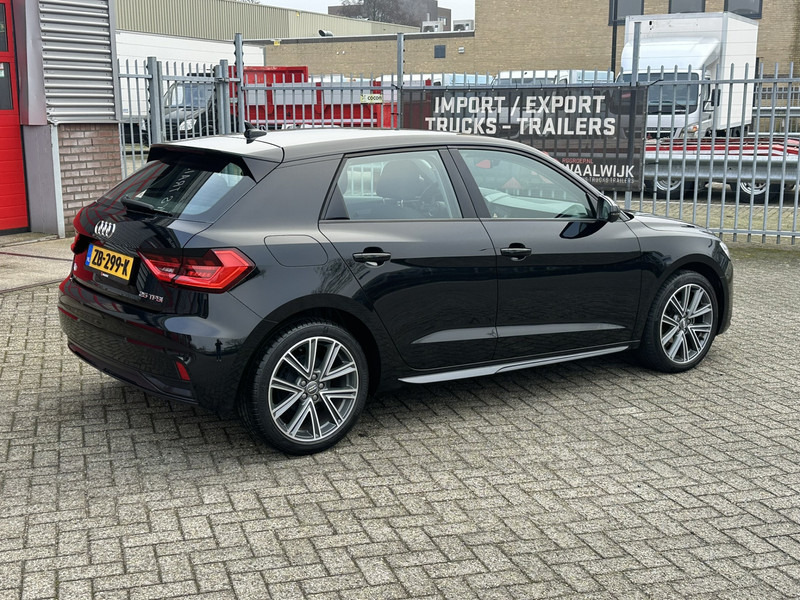 Audi A1 Sportback 25 TFSI Carplay NL Auto Epic Sportback - Voiture: photos 2 Audi A1 Sportback 25 TFSI Carplay NL Auto Epic Sportback - Voiture: photos 2