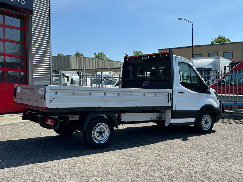 Ford Transit - Utilitaire plateau: photos 4 Ford Transit - Utilitaire plateau: photos 4
