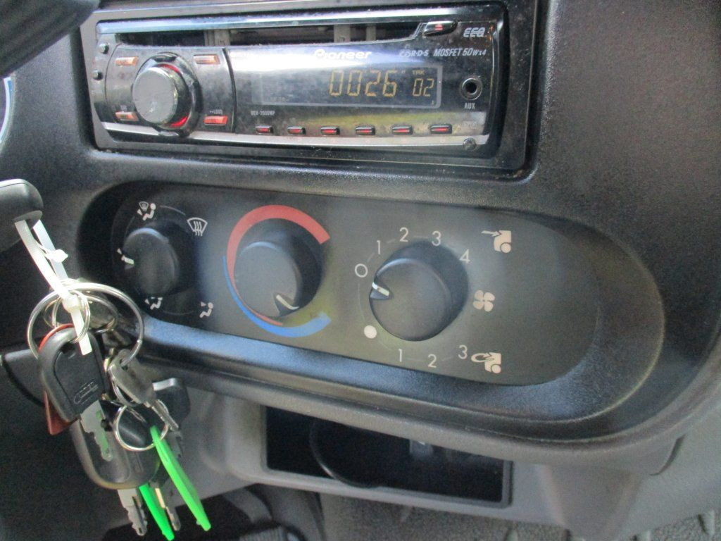 Camion frigorifique DAF LF55.220 EURO 4 Carrier: photos 17