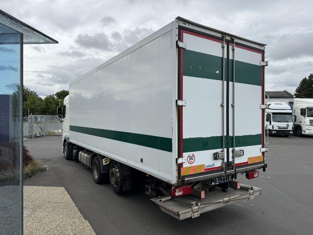 DAF XF460 6x2 EURO 6 - Camion fourgon: photos 5 DAF XF460 6x2 EURO 6 - Camion fourgon: photos 5