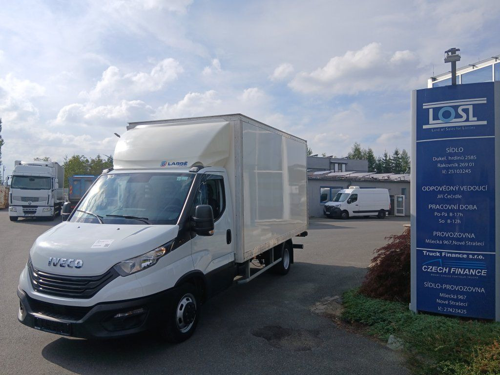 Iveco 35C16 Daily - Fourgon grand volume: photos 1 Iveco 35C16 Daily - Fourgon grand volume: photos 1