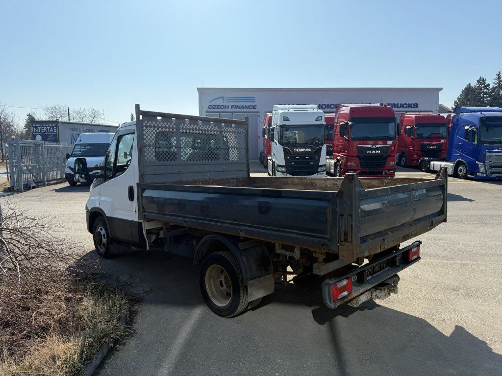 Iveco 35C17 Daily - Utilitaire benne: photos 5 Iveco 35C17 Daily - Utilitaire benne: photos 5