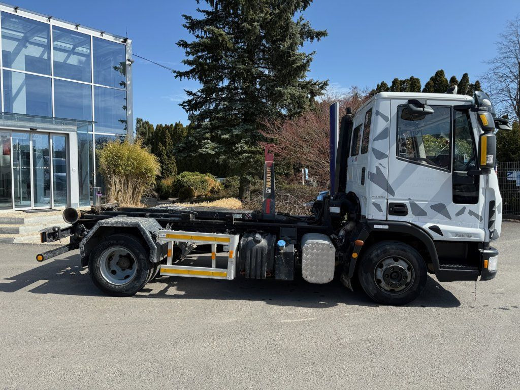 Iveco 75E18 EURO 4 - Utilitaire benne: photos 3 Iveco 75E18 EURO 4 - Utilitaire benne: photos 3
