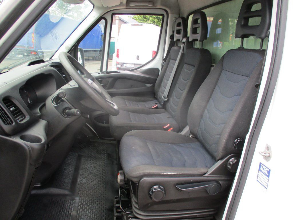 Utilitaire frigorifique Iveco Daily 35C16 Dhollandia: photos 14 Utilitaire frigorifique Iveco Daily 35C16 Dhollandia: photos 14