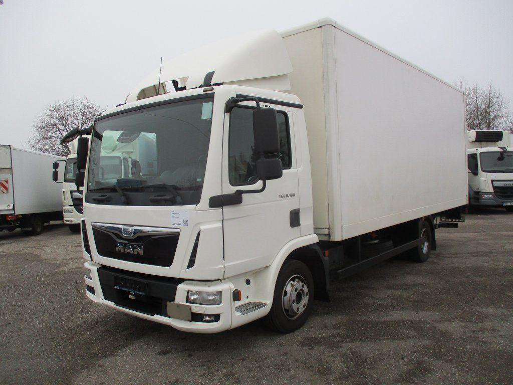 MAN TGL 7.180 - Fourgon grand volume: photos 1 MAN TGL 7.180 - Fourgon grand volume: photos 1