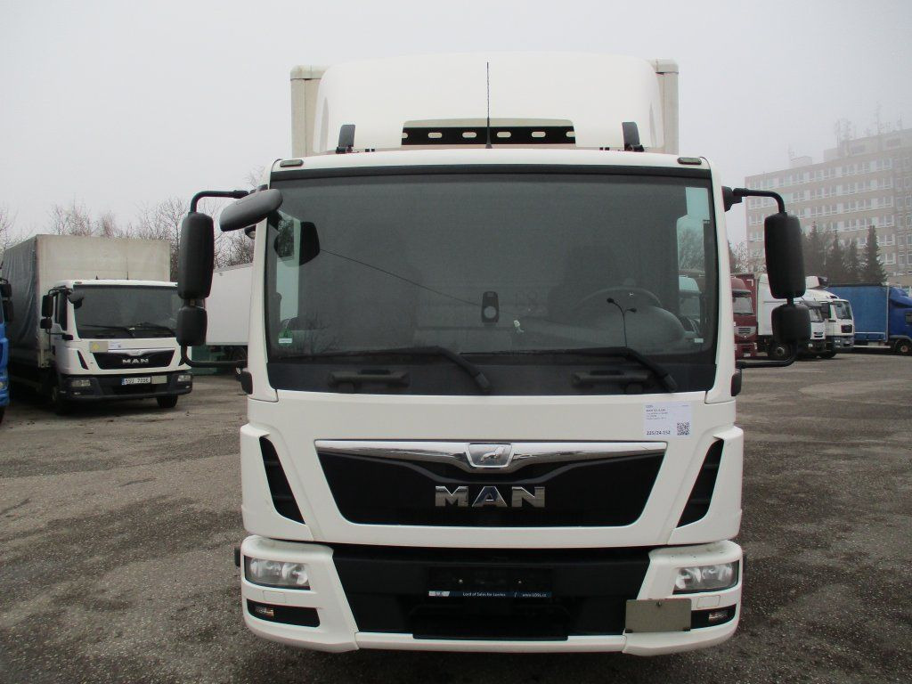 MAN TGL 7.180 - Fourgon grand volume: photos 2 MAN TGL 7.180 - Fourgon grand volume: photos 2