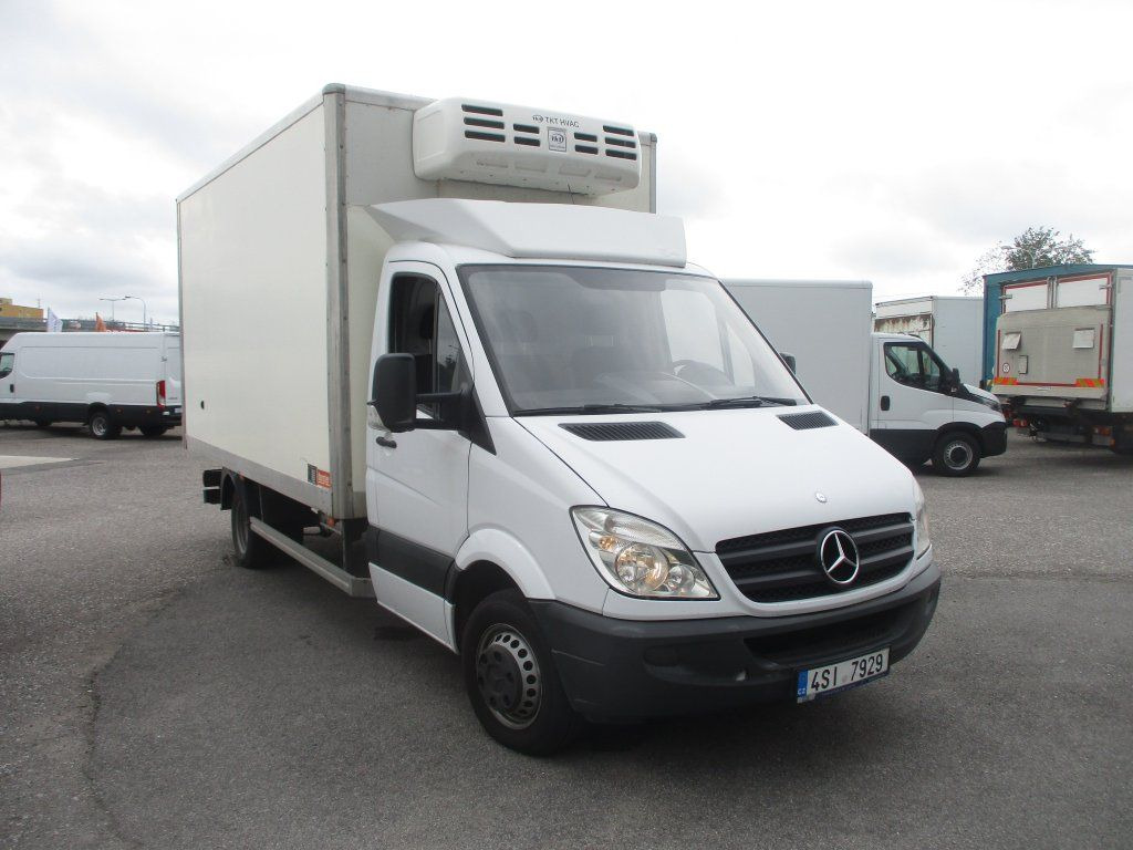 Mercedes-Benz Sprinter 516 CDI Mercedes-Benz Sprinter 516 CDI - Utilitaire frigorifique: photos 3 Mercedes-Benz Sprinter 516 CDI Mercedes-Benz Sprinter 516 CDI - Utilitaire frigorifique: photos 3