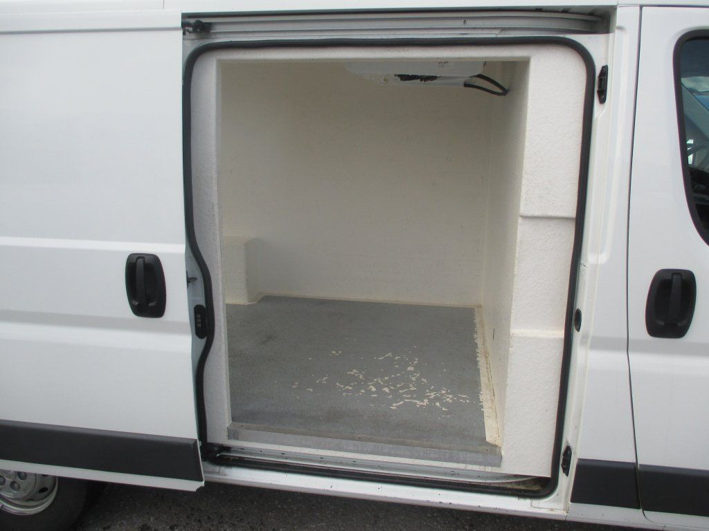 Utilitaire frigorifique Peugeot Boxer L2H1: photos 11