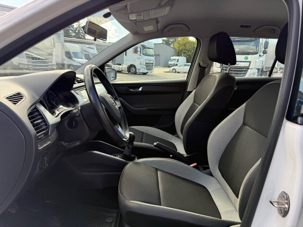 Crédit-bail de  Skoda 1,4TDi kombi Skoda 1,4TDi kombi: photos 8