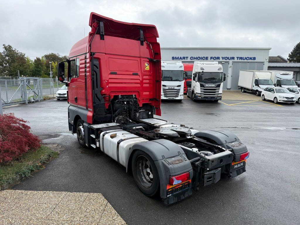 MAN TGX18.460 EURO 6 MEGA/lowdeck NEW TACHO RETARDER - Tracteur routier: photos 5 MAN TGX18.460 EURO 6 MEGA/lowdeck NEW TACHO RETARDER - Tracteur routier: photos 5
