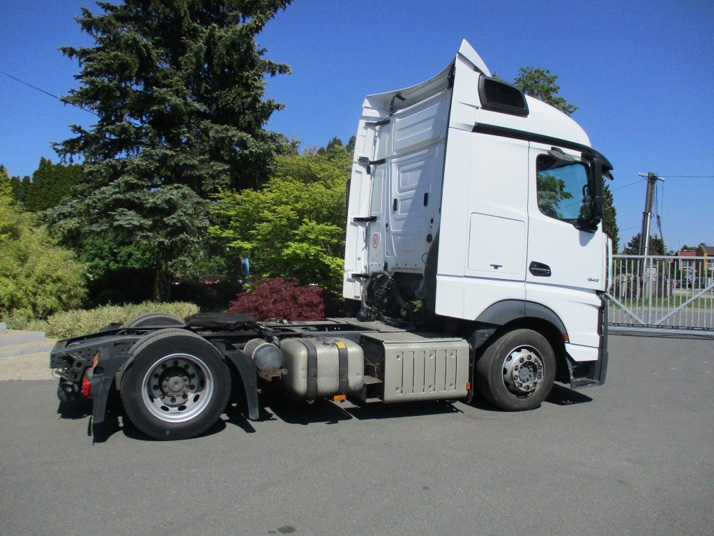 Mercedes-Benz 1845 Actros EURO 6 MEGA/lowdeck - Tracteur routier: photos 5 Mercedes-Benz 1845 Actros EURO 6 MEGA/lowdeck - Tracteur routier: photos 5