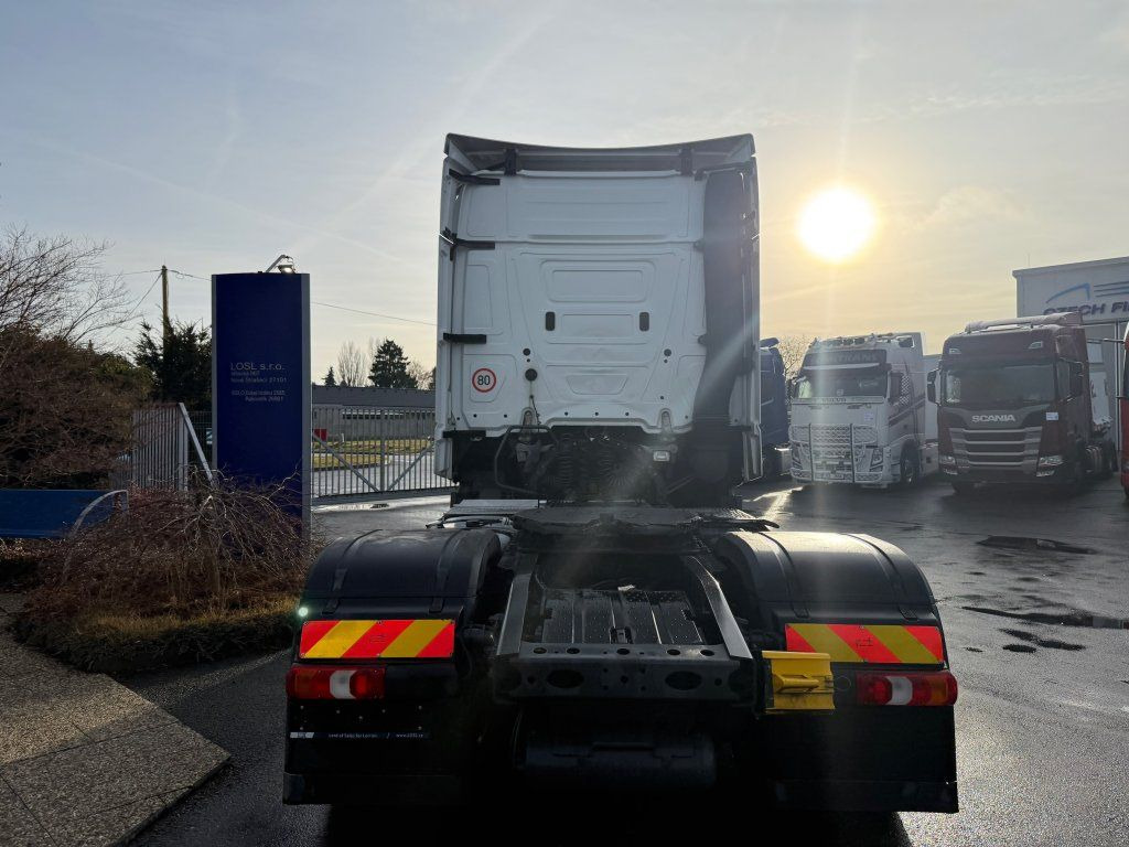 Mercedes-Benz 1845 Actros EURO 6 - Tracteur routier: photos 4 Mercedes-Benz 1845 Actros EURO 6 - Tracteur routier: photos 4