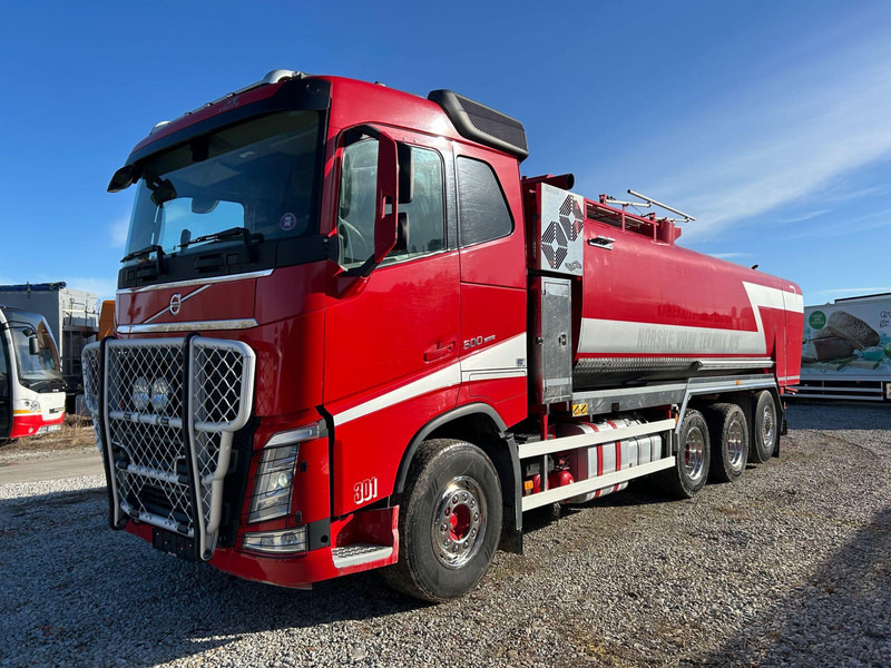 Volvo FH 500 8x4*4 KORP&SON 10000 + 10500 l / VACUUM Vacustar W1600R / PRESSURE Uraca KF716 - 350 l/min - 170 bar / TULOSSA - Camion hydrocureur: photos 1 Volvo FH 500 8x4*4 KORP&SON 10000 + 10500 l / VACUUM Vacustar W1600R / PRESSURE Uraca KF716 - 350 l/min - 170 bar / TULOSSA - Camion hydrocureur: photos 1