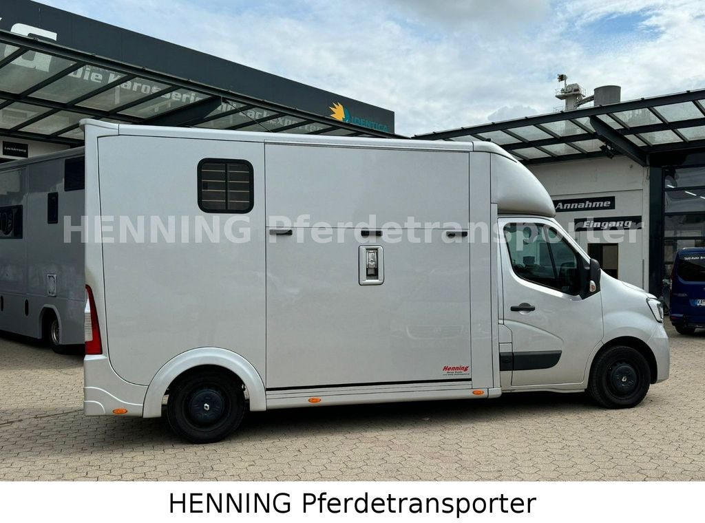 Renault Master 3 - Sitzer Renault Master 3 - Sitzer - Camion chevaux: photos 2 Renault Master 3 - Sitzer Renault Master 3 - Sitzer - Camion chevaux: photos 2