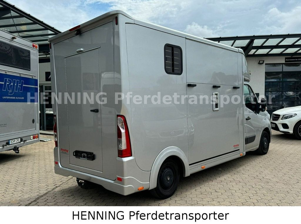 Renault Master 3 - Sitzer Renault Master 3 - Sitzer - Camion chevaux: photos 3 Renault Master 3 - Sitzer Renault Master 3 - Sitzer - Camion chevaux: photos 3