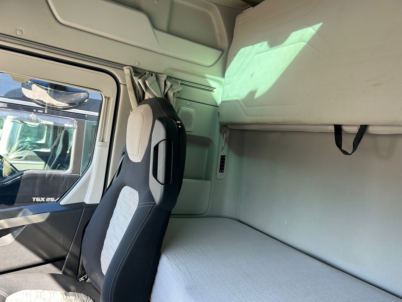 Tracteur routier FORD F-MAX 500 / ACC / LED / STANDARD / 2021: photos 11