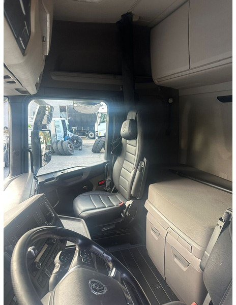 Scania S520 - Tracteur routier: photos 4 Scania S520 - Tracteur routier: photos 4