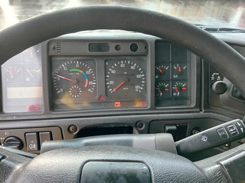 Volvo FH12 380 - Tracteur routier: photos 5 Volvo FH12 380 - Tracteur routier: photos 5