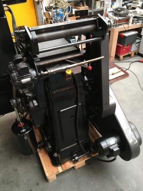 Heidelberg GTP Hot Foil Embossing Crucible - Machine d'impression: photos 4 Heidelberg GTP Hot Foil Embossing Crucible - Machine d'impression: photos 4