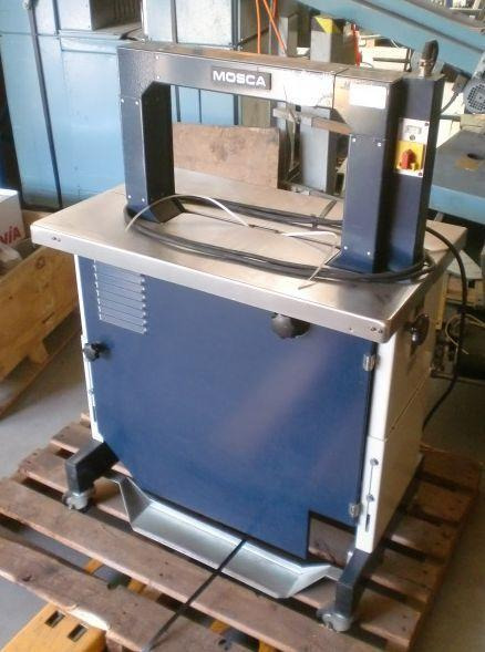 Mosca RO-M-P automatic strapping machine - Machine d'emballage et de conditionnement: photos 1 Mosca RO-M-P automatic strapping machine - Machine d'emballage et de conditionnement: photos 1