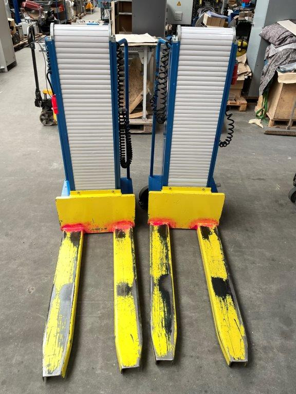Two electric pallet lifters Butler 1200 - Transpalette: photos 3 Two electric pallet lifters Butler 1200 - Transpalette: photos 3