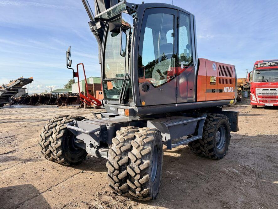 Atlas 190W - Pelle sur pneus: photos 2 Atlas 190W - Pelle sur pneus: photos 2