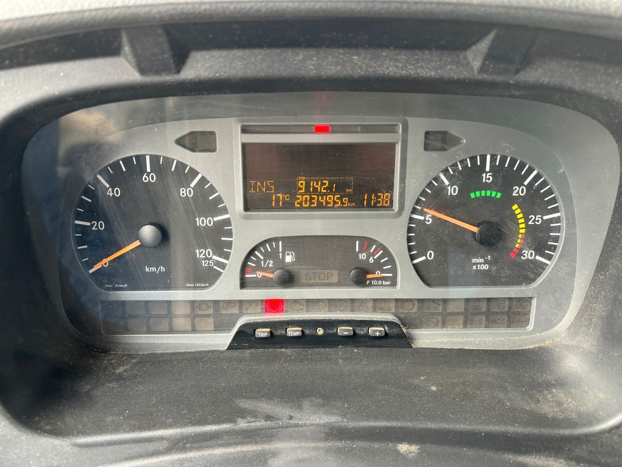 Mercedes-Benz Atego 818 Kurze Radstand Blattfederung - Fourgon grand volume: photos 4 Mercedes-Benz Atego 818 Kurze Radstand Blattfederung - Fourgon grand volume: photos 4