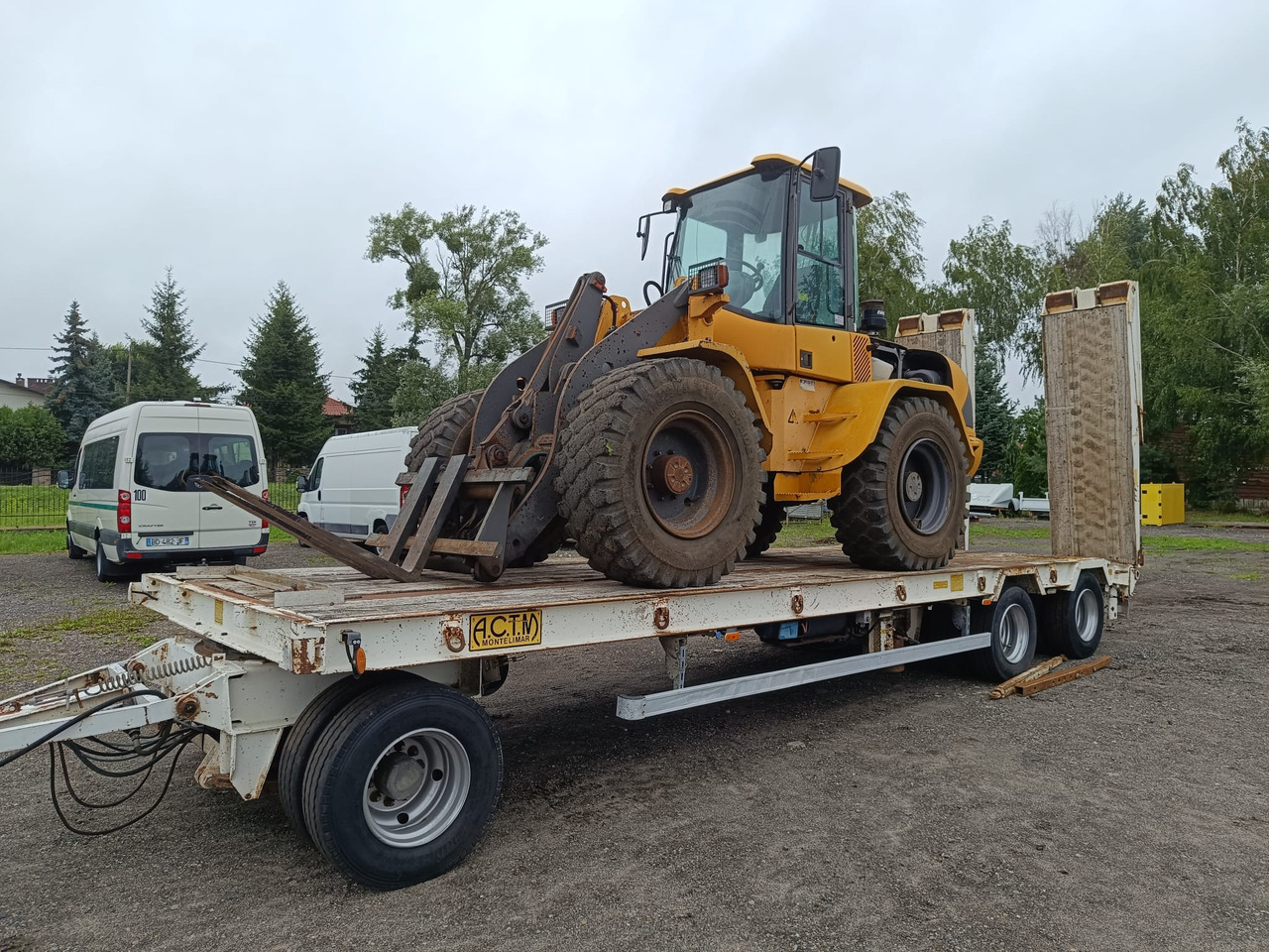 Remorque porte-engin surbaissée ACTM 3 osie 8m x 2,55 m lad 25 T: photos 12 Remorque porte-engin surbaissée ACTM 3 osie 8m x 2,55 m lad 25 T: photos 12