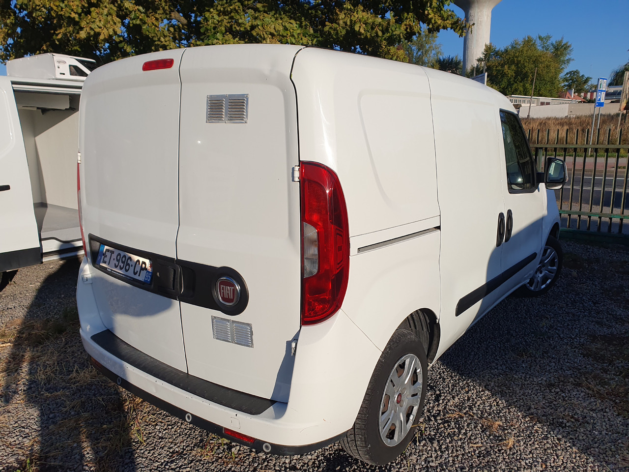 FIAT DOBLO CHLODNIA THERMOKING KLIMA EURO6 - Utilitaire frigorifique: photos 5 FIAT DOBLO CHLODNIA THERMOKING KLIMA EURO6 - Utilitaire frigorifique: photos 5