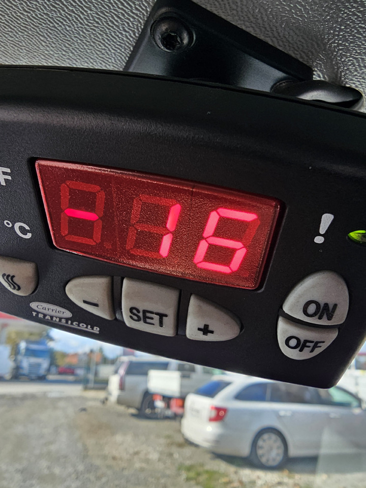 Fiat Doblo chlodnia mroznia carrier +230v - 18 C euro5 - Utilitaire frigorifique: photos 5 Fiat Doblo chlodnia mroznia carrier +230v - 18 C euro5 - Utilitaire frigorifique: photos 5