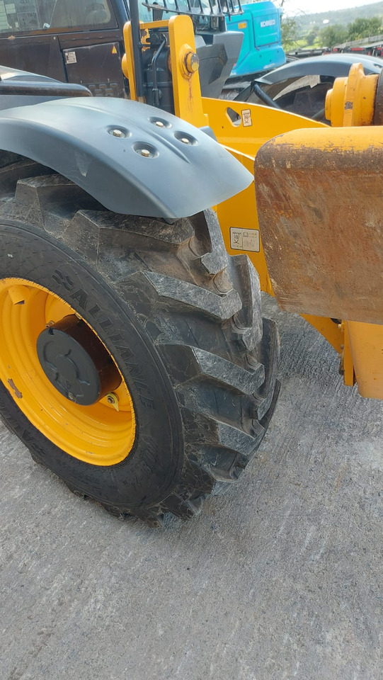 Crédit-bail de JCB 540-140 JCB 540-140: photos 7