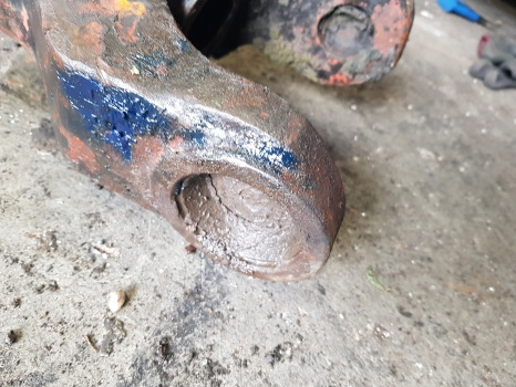 Case 1255 Xl Front Axle Housing, Beam 4448302024, 4468461008, 3229119r1 - Essieu avant pour Machine agricole: photos 2 Case 1255 Xl Front Axle Housing, Beam 4448302024, 4468461008, 3229119r1 - Essieu avant pour Machine agricole: photos 2