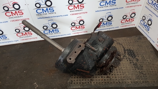 Case 1290, 1394 David Brown 1490 Rear Half Axle Lhs 10/49 K203977, K203976 - Essieu arrière pour Tracteur agricole: photos 1 Case 1290, 1394 David Brown 1490 Rear Half Axle Lhs 10/49 K203977, K203976 - Essieu arrière pour Tracteur agricole: photos 1