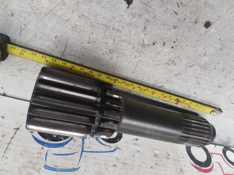 Case 4000, C, 3000, Cx, 85 Series Cx100 Rear Axle Planetary Shaft Rhs 404343r1 - Essieu arrière pour Tracteur agricole: photos 4 Case 4000, C, 3000, Cx, 85 Series Cx100 Rear Axle Planetary Shaft Rhs 404343r1 - Essieu arrière pour Tracteur agricole: photos 4
